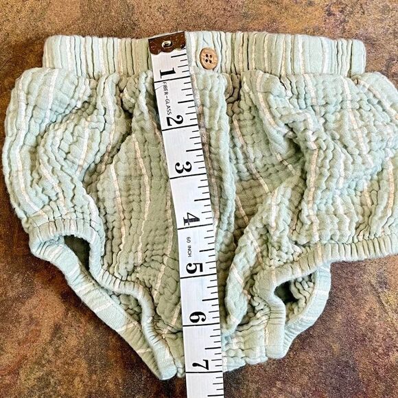 Grayson Collection Cover Bloomers Bundle 3-6M - Picture 6 of 12